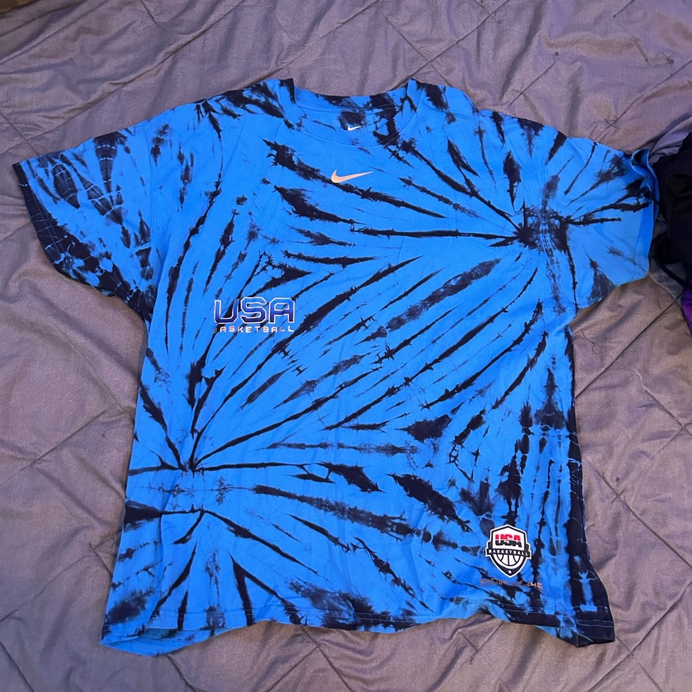 Nike x USA basketball tie dye tee size XXL, great condition